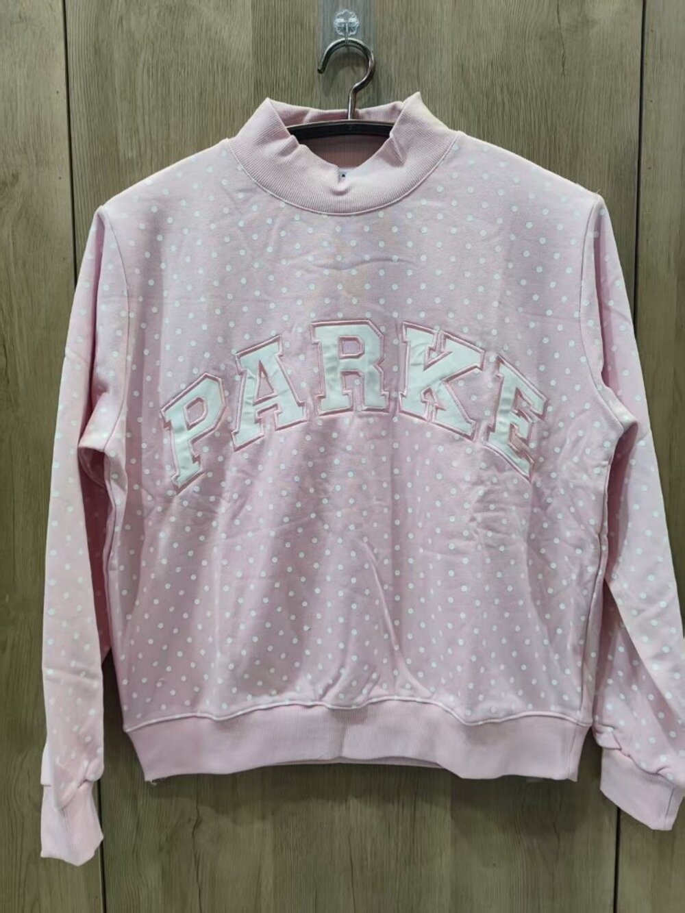 Size L/XL Parke Polka Dot Mock Neck Logo Sweatshirt